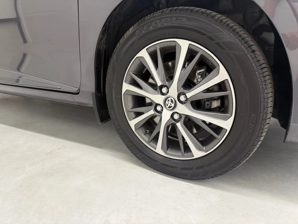 Toyota Yaris – foto 21
