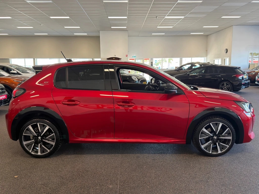 Peugeot 208 – foto 6