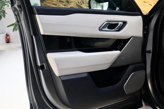 Land Rover Range Rover Velar – thumbnail 10