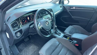 Volkswagen Golf – thumbnail 6