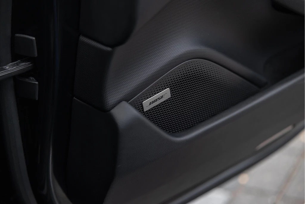 Porsche Taycan – foto 24