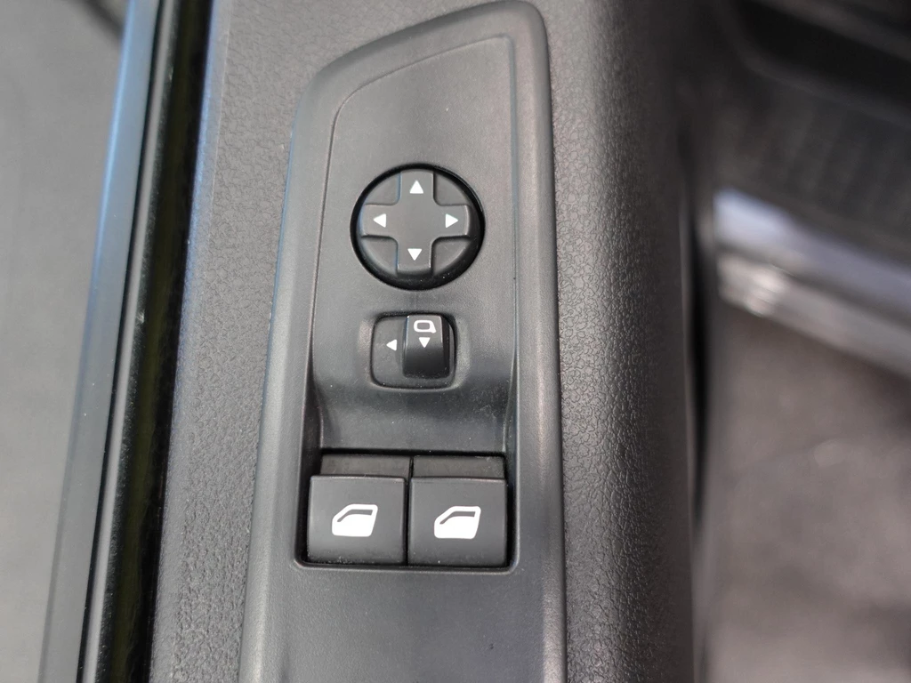 Opel Vivaro – foto 16