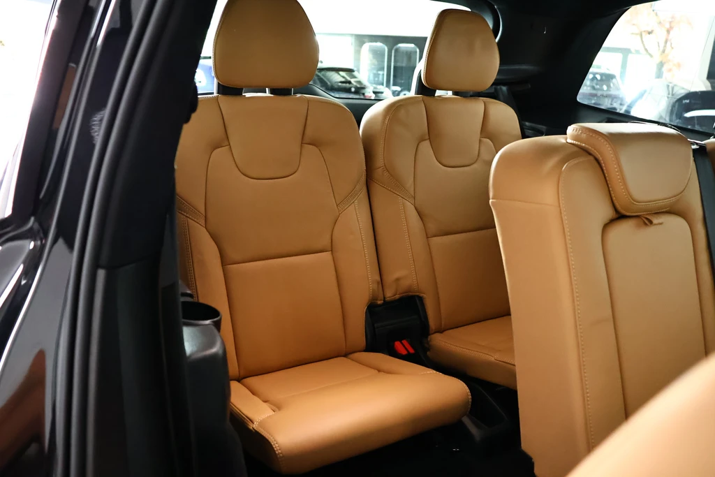 Volvo XC90 – foto 16