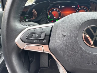 Volkswagen Golf – thumbnail 26