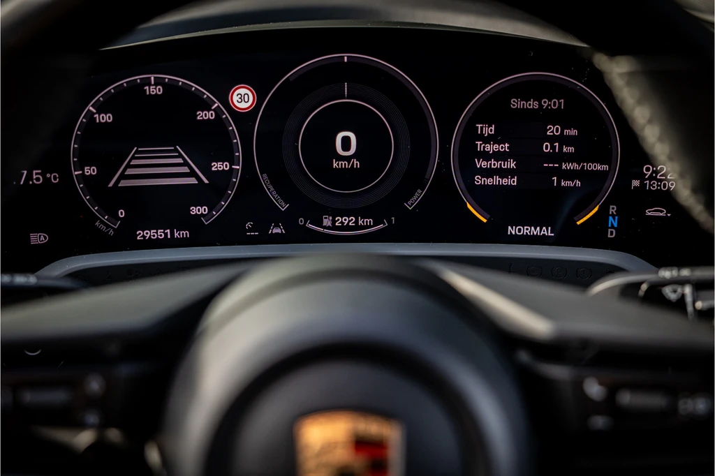 Porsche Taycan – foto 23