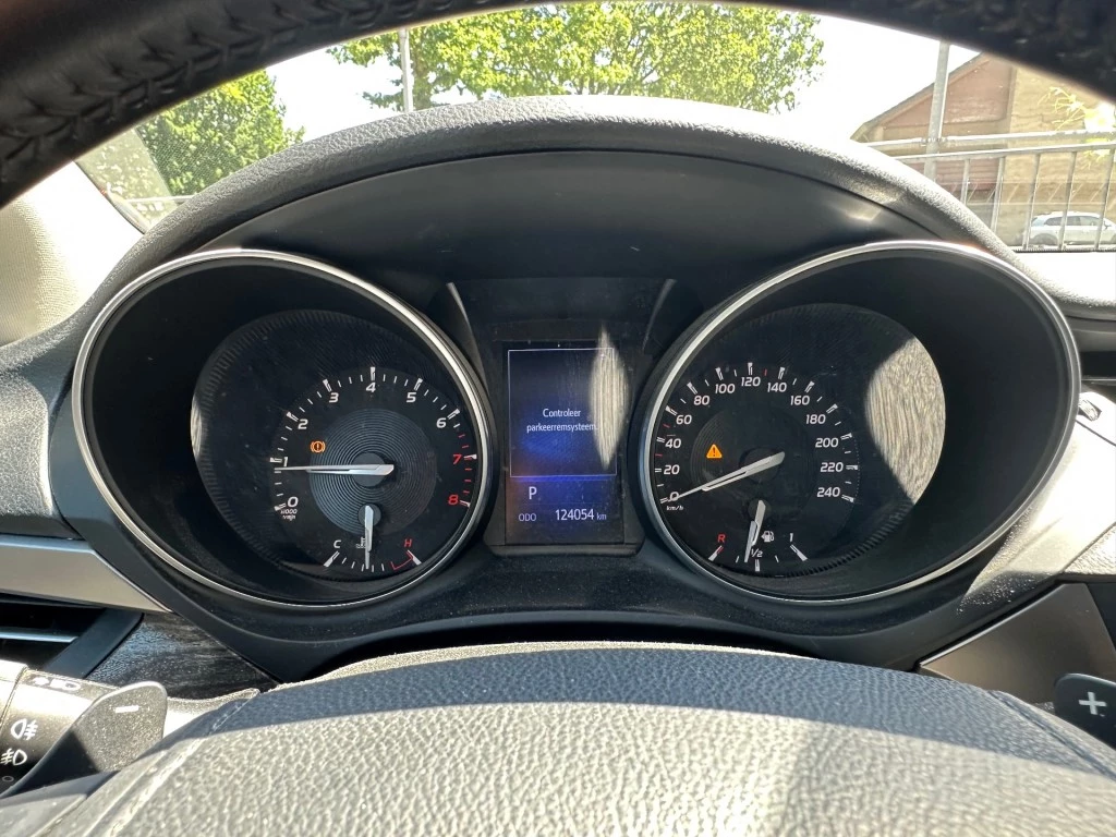 Toyota Avensis – foto 15