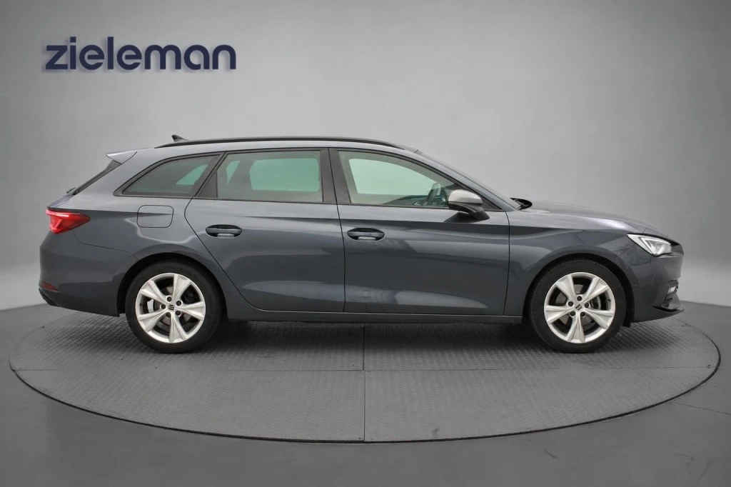 SEAT Leon – foto 8