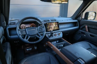 Land Rover Defender – thumbnail 18