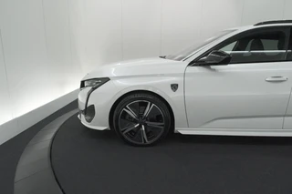 Peugeot 308 – thumbnail 4