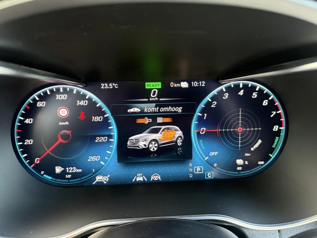 Mercedes-Benz GLC – foto 31