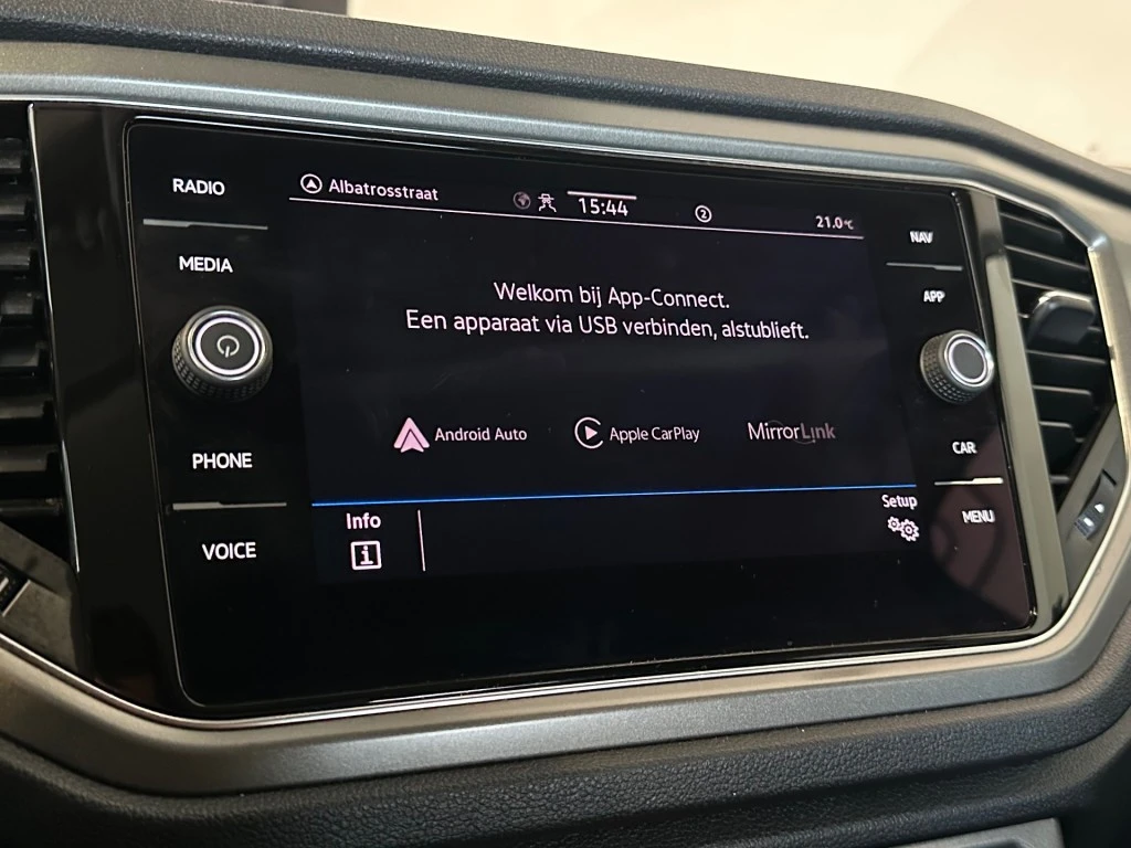 Volkswagen T-Roc – foto 27