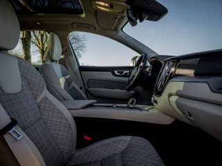 Volvo XC60 – thumbnail 12