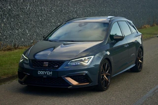 SEAT Leon – thumbnail 1