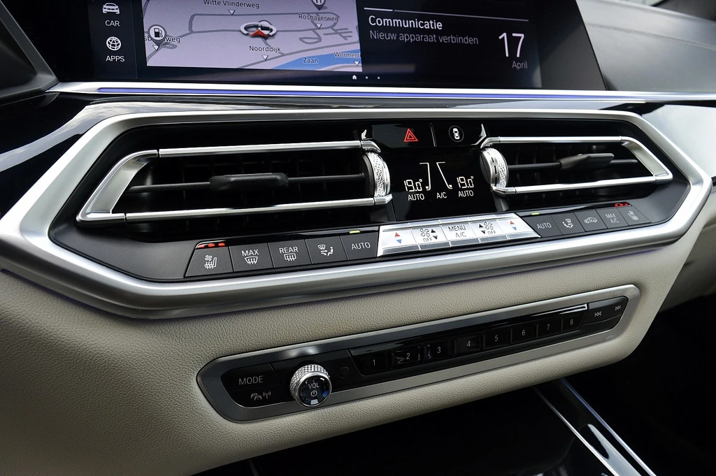 BMW X5 – foto 35