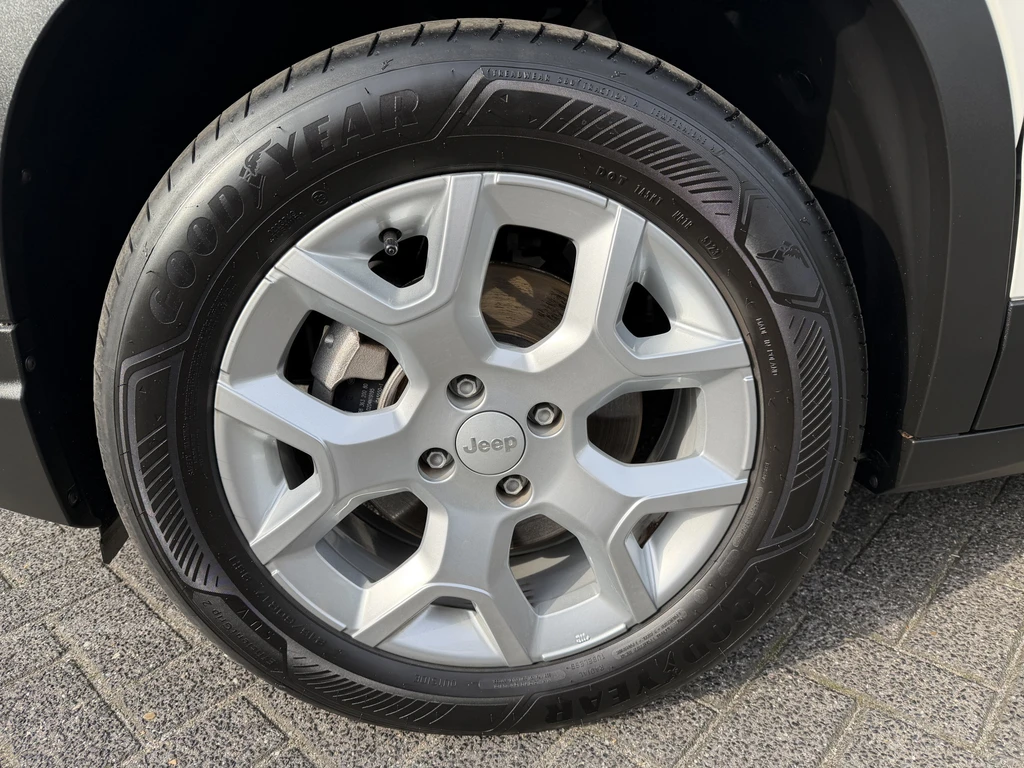 Jeep Avenger – foto 11