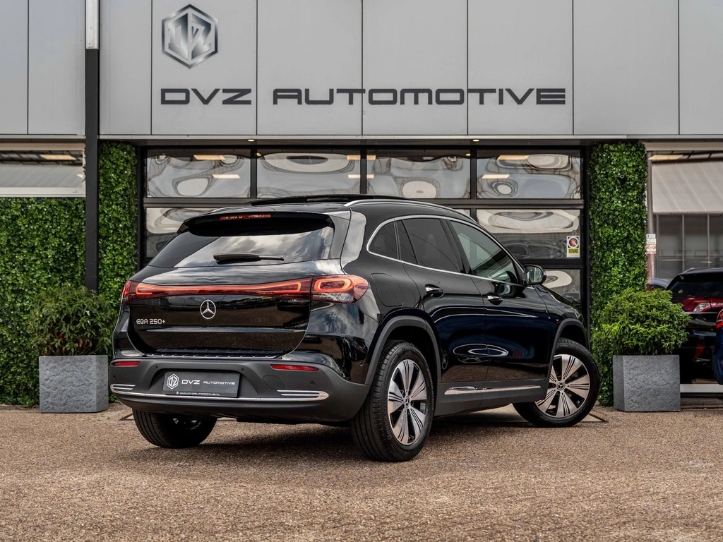 Mercedes-Benz EQA – foto 5