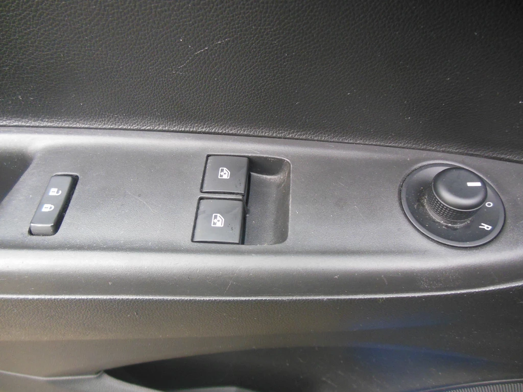 Opel KARL – foto 15