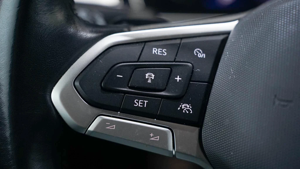 Volkswagen Passat – foto 23