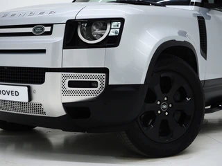 Land Rover Defender – thumbnail 11