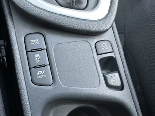 Toyota Yaris – thumbnail 21