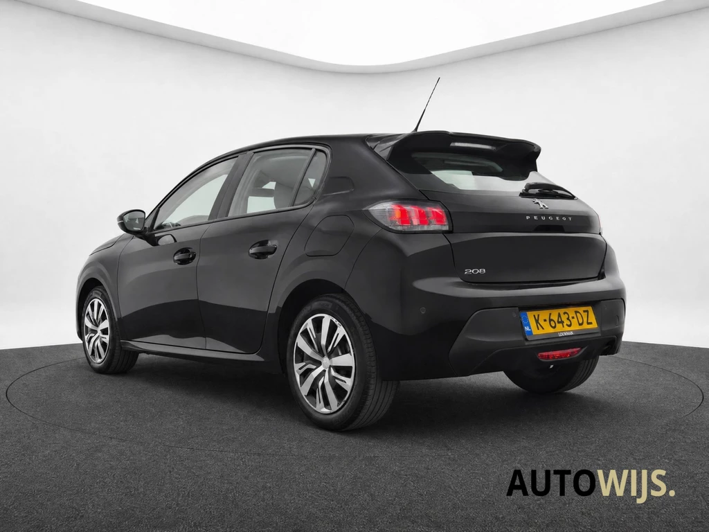 Peugeot 208 – foto 3