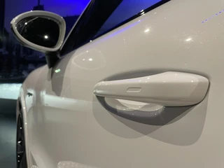 Porsche Cayenne – thumbnail 31