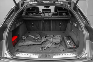 Land Rover Range Rover Velar – thumbnail 15
