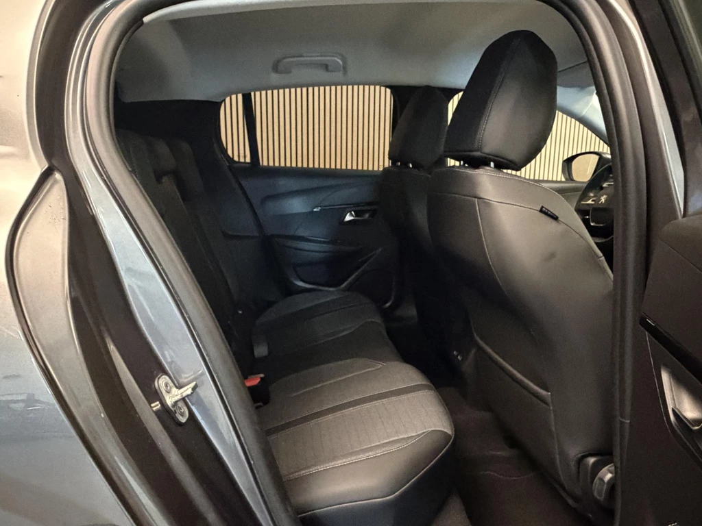 Peugeot 208 – foto 28