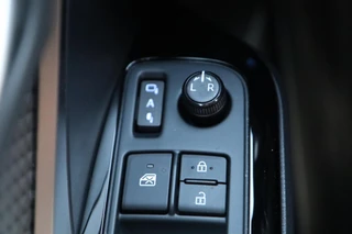 Toyota C-HR – thumbnail 51