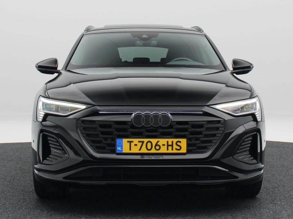 Audi Q8 e-tron – foto 8