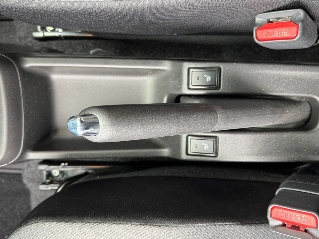 Suzuki Swift – foto 27