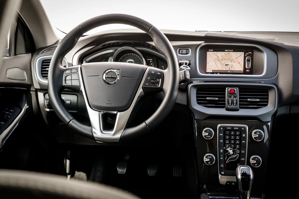 Volvo V40 – foto 11