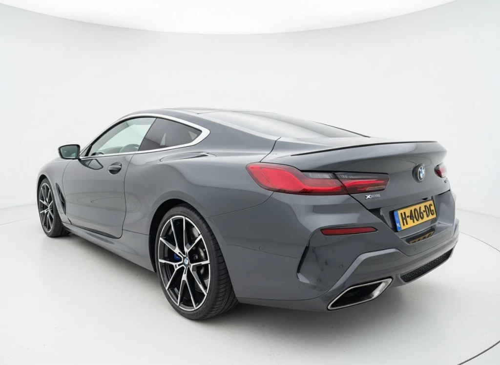 BMW 8 Serie – foto 3