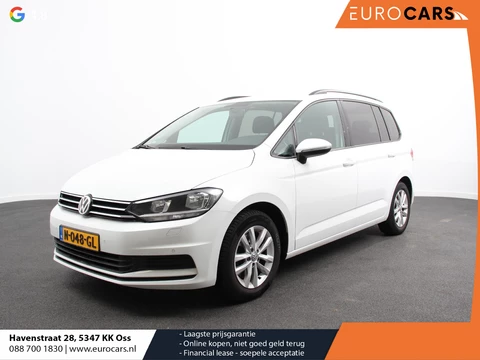 Volkswagen Touran 1.4 TSI DSG Highline 7p Airco Cruise control Radio Stoelverwarming Bluetooth Parkeersensoren Lichtmetalen velgen Parkeersensoren Trekhaak