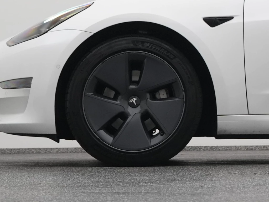 Tesla Model 3 – foto 40
