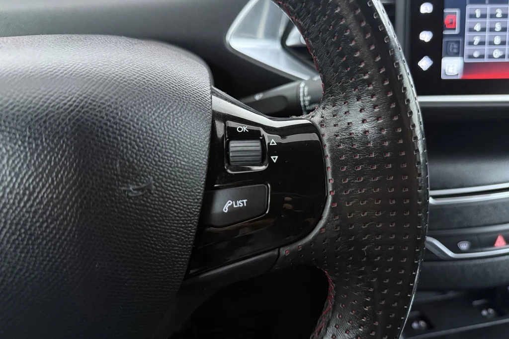 Peugeot 308 – foto 34