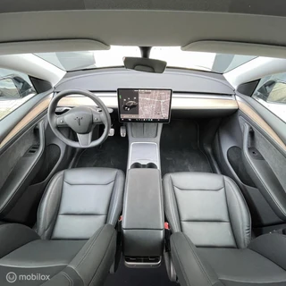 Tesla Model Y – thumbnail 12