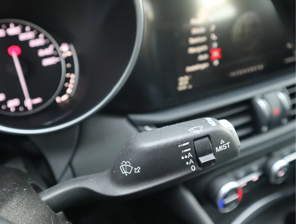 Alfa Romeo Giulia – foto 52