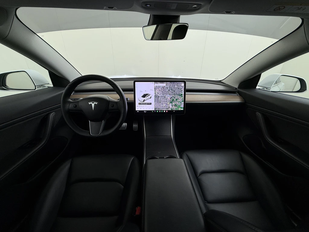 Tesla Model 3 – foto 10