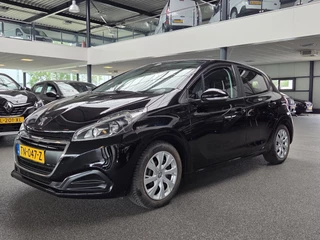 Peugeot 208 – thumbnail 1