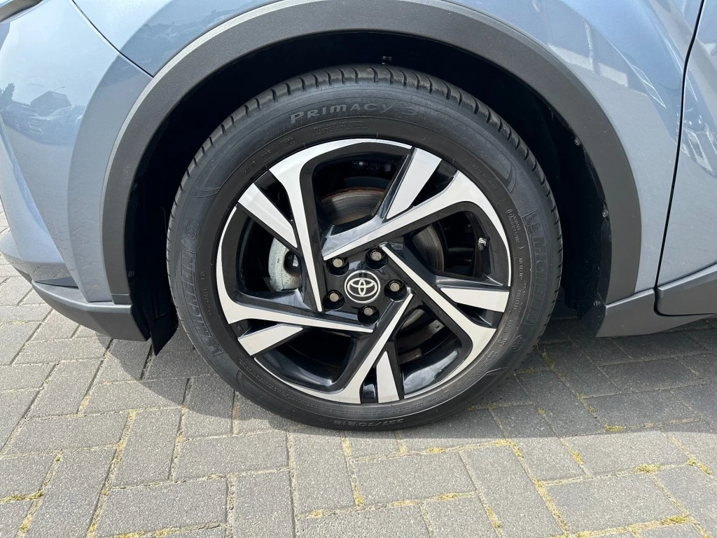 Toyota C-HR – foto 36