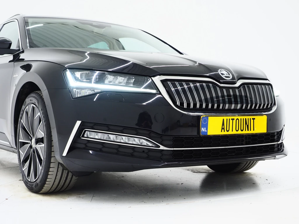 Škoda Superb – foto 8