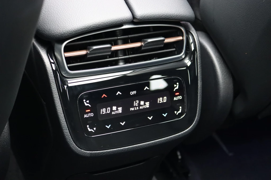 Mercedes-Benz EQE – foto 41