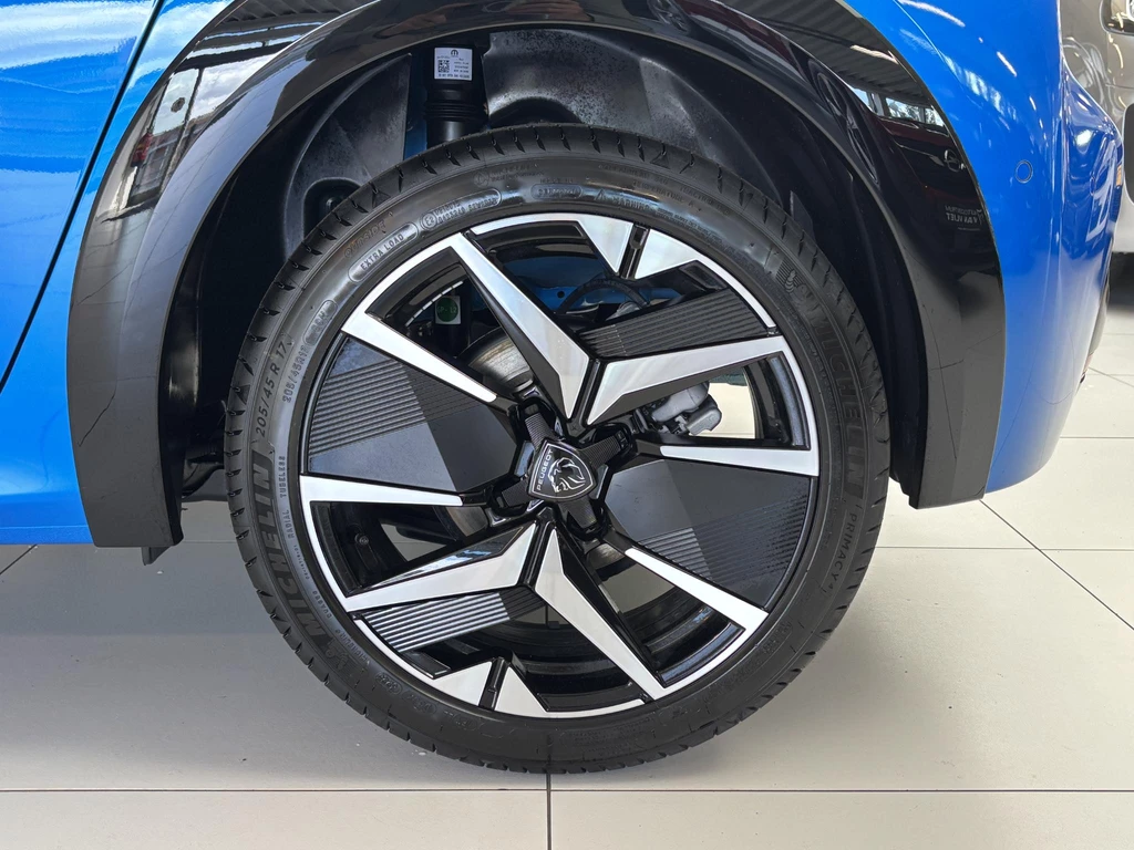 Peugeot 208 – foto 8