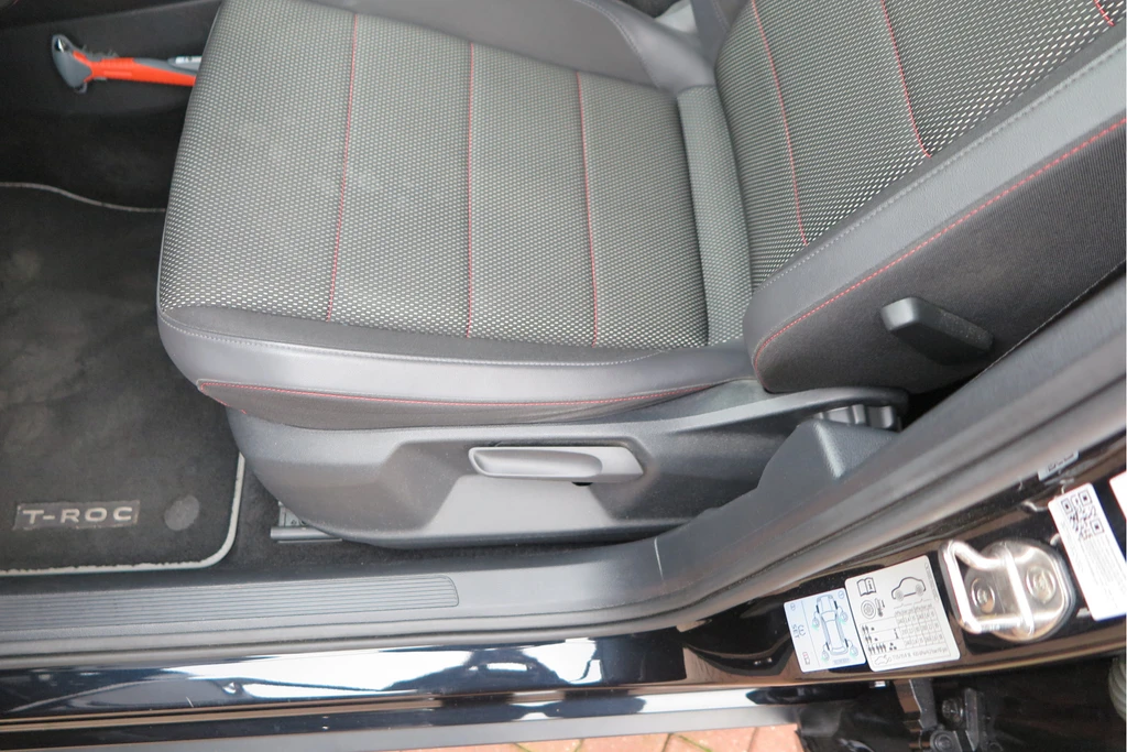 Volkswagen T-Roc – foto 26