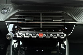 Peugeot 208 – thumbnail 29