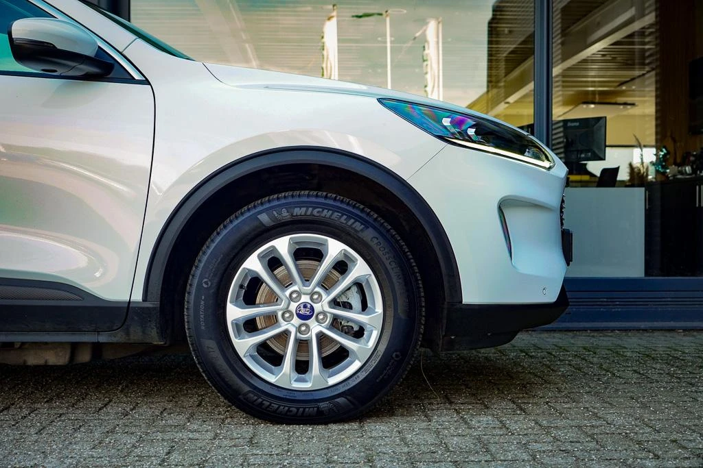 Ford Kuga – foto 17
