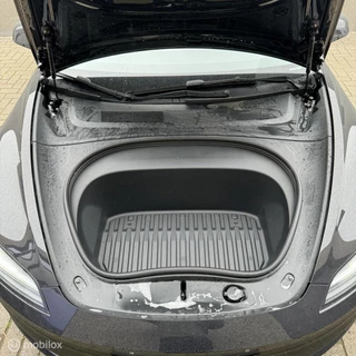 Tesla Model 3 – thumbnail 23