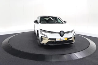 Renault Megane E-Tech – thumbnail 14