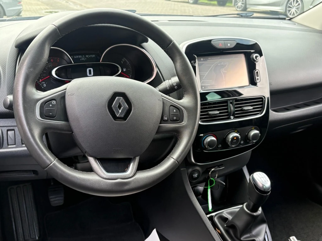 Renault Clio – foto 8